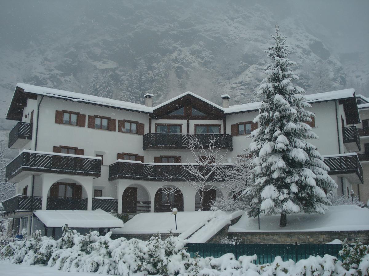 Albergo Europa Campodolcino Exterior foto